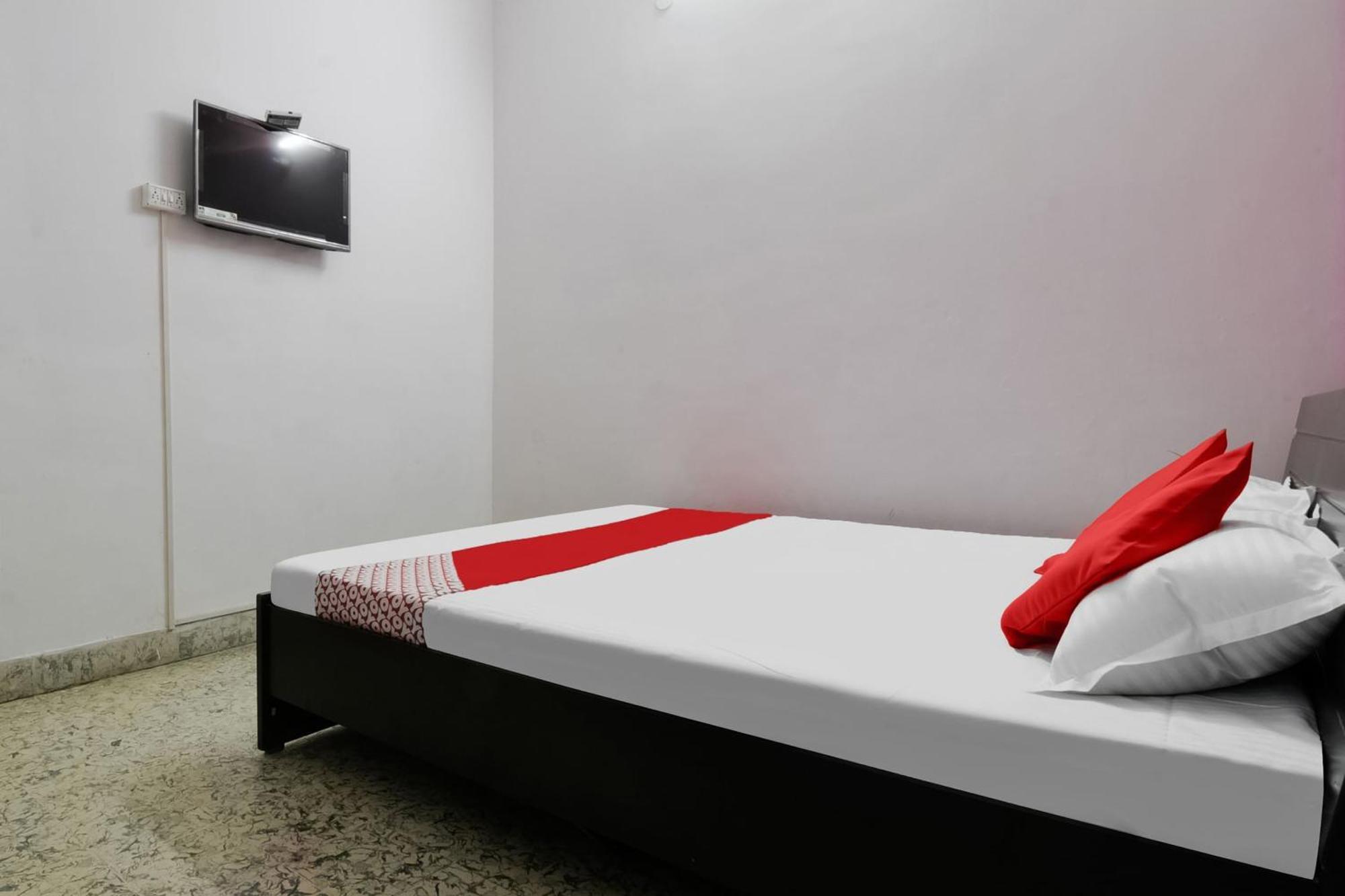 Oyo Flagship Aashirvaad Green'S Guest House Patna  Exterior photo